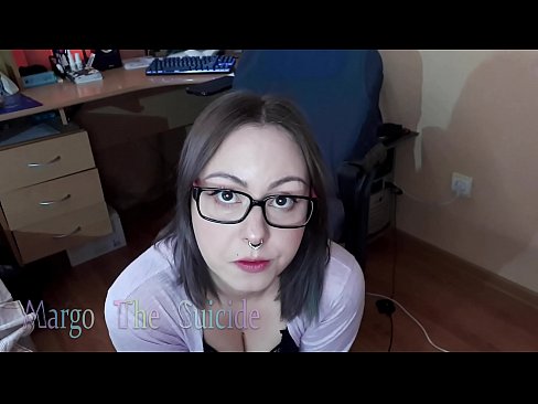 ❤️ Szexi lány szemüveges szopik Dildo mélyen a kamera ️❌ Sex video at hu.filmepornonline.ru ☑